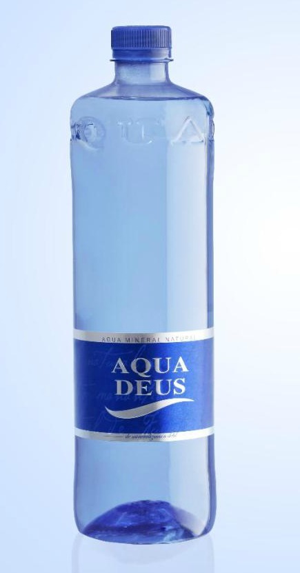Aquadeus presentó su nueva agua Gourmet